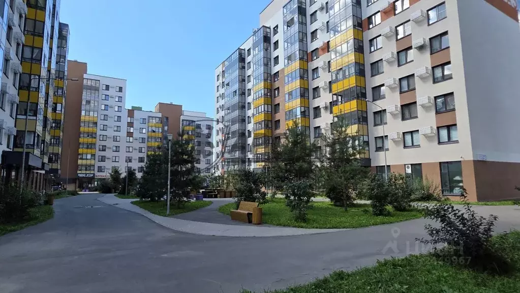3-к кв. Татарстан, Казань ул. Генерала Махмута Гареева, 9/1 (80.0 м) - Фото 1