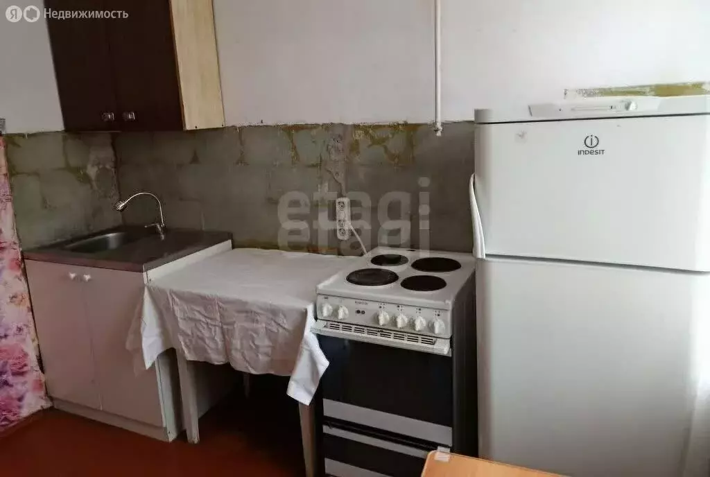 1-комнатная квартира: Весьегонск, Промышленная улица, 26 (49 м) - Фото 1