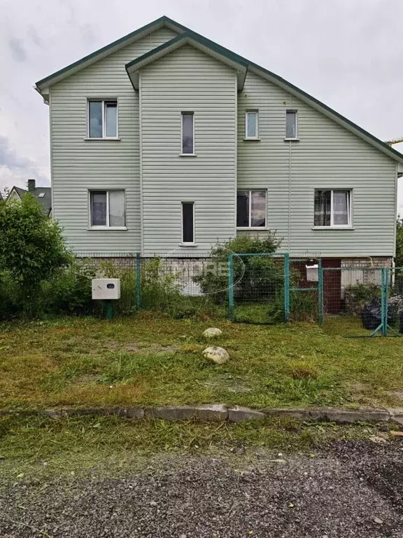Дом в Калининградская область, Калининград Радужная ул., 6 (276 м) - Фото 0