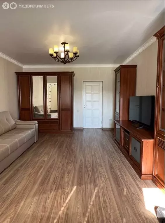 3-комнатная квартира: Нальчик, улица Ватутина, 29А (115 м) - Фото 1