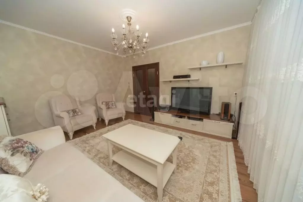 3-к. квартира, 67,4 м, 1/3 эт. - Фото 1