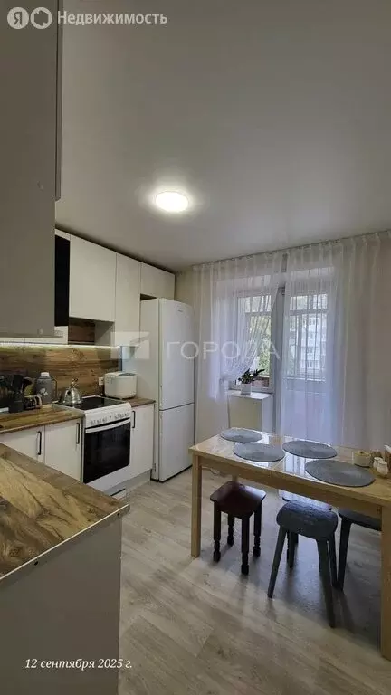 2-комнатная квартира: Барнаул, улица Островского, 52 (48 м) - Фото 1