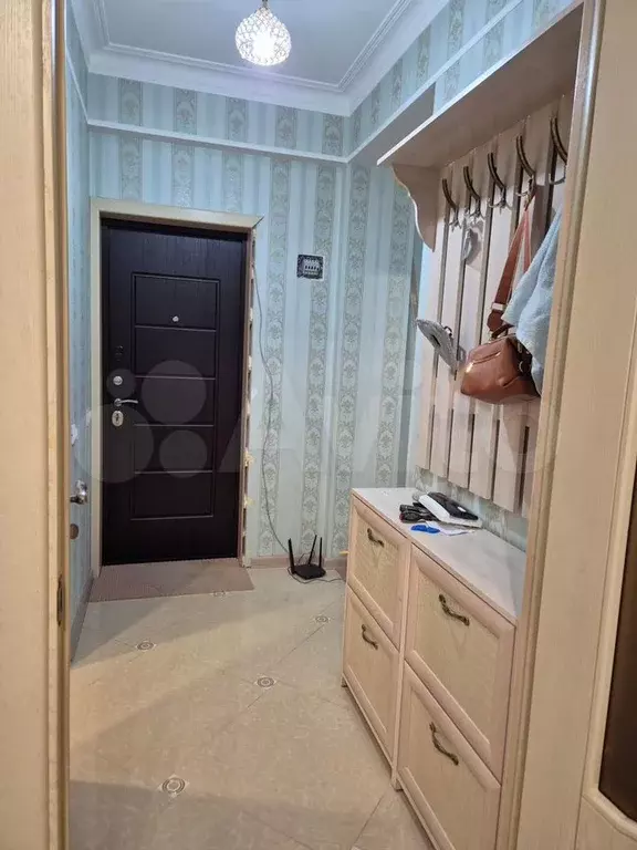 1-к. квартира, 50 м, 5/10 эт. - Фото 0
