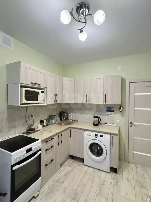 1-к кв. Ямало-Ненецкий АО, Муравленко Радужный мкр, пер. Нефтяников, 5 ... - Фото 2