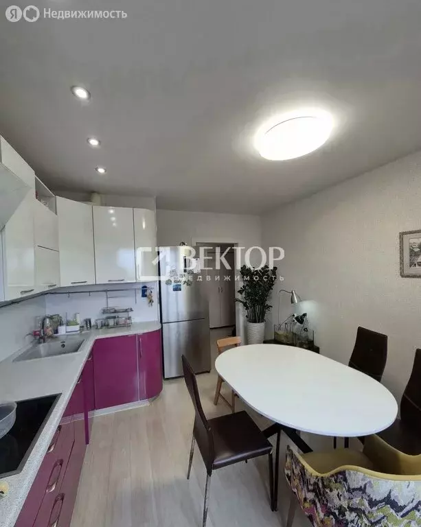 3-комнатная квартира: Ярославль, Светлая улица, 1к2 (84 м) - Фото 2