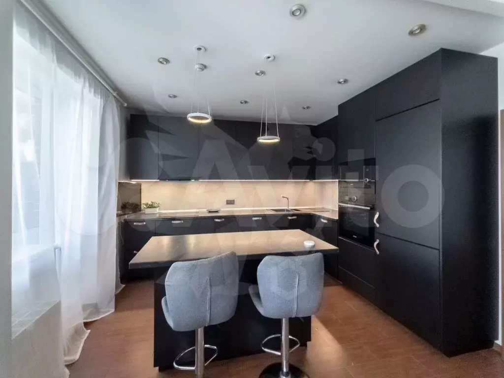 3-к. квартира, 80 м, 16/17 эт. - Фото 1