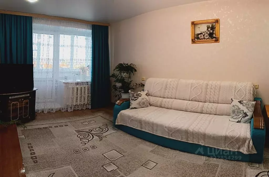 3-к кв. Чувашия, Канаш ул. Репина, 15 (64.4 м) - Фото 0