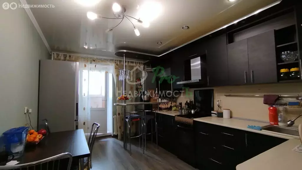 3-комнатная квартира: Ейск, улица Карла Либкнехта, 174/1 (75.3 м) - Фото 1