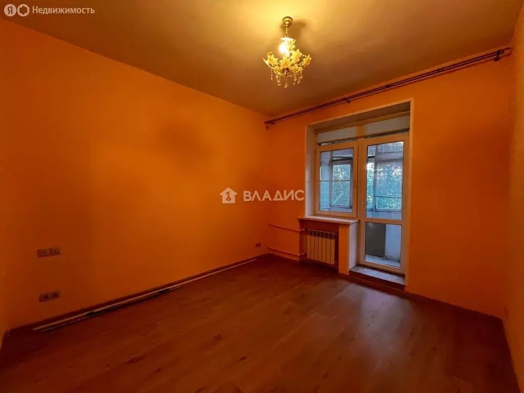 3-комнатная квартира: Волгоград, улица Атласова, 10 (74.7 м) - Фото 1