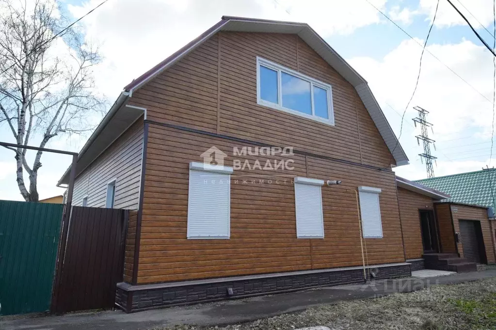 Дом в Омская область, Омск ул. 15-я Северная, 6 (83 м) - Фото 0