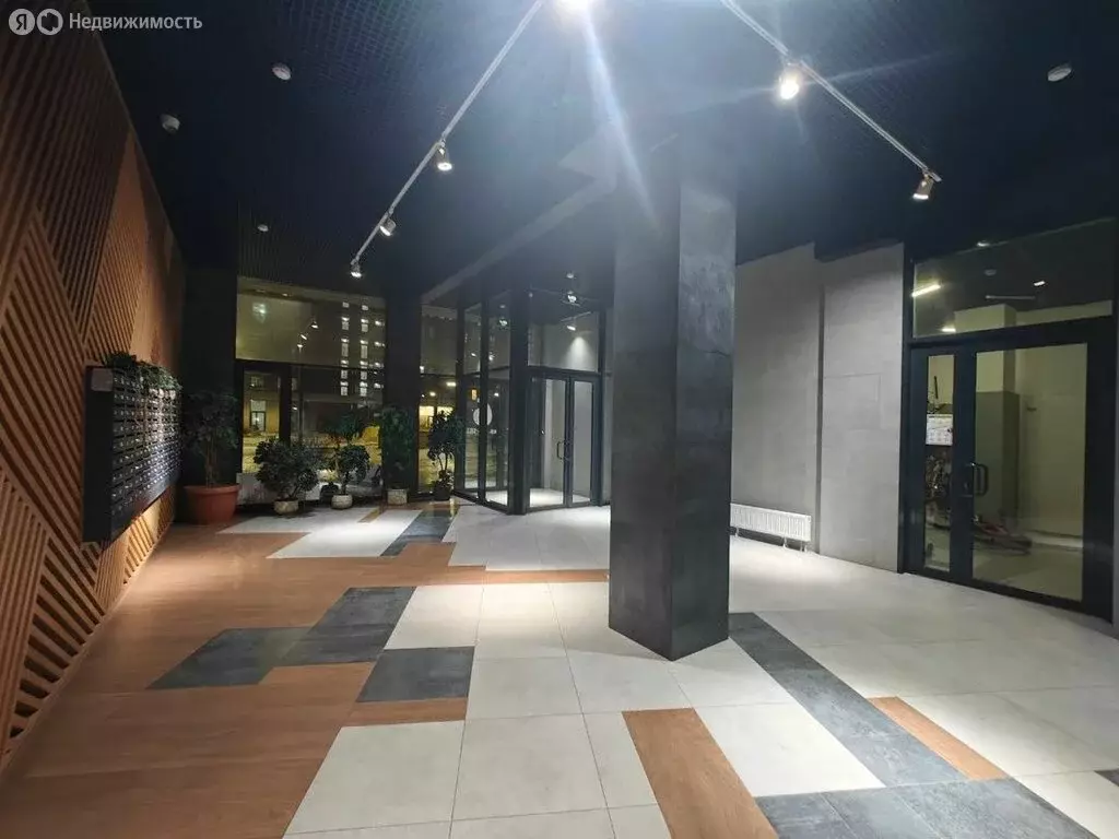 1-комнатная квартира: посёлок городского типа Отрадное, Пятницкая ... - Фото 1