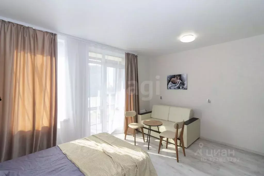 Студия Тюменская область, Тюмень ул. Фармана Салманова, 12 (28.0 м) - Фото 1