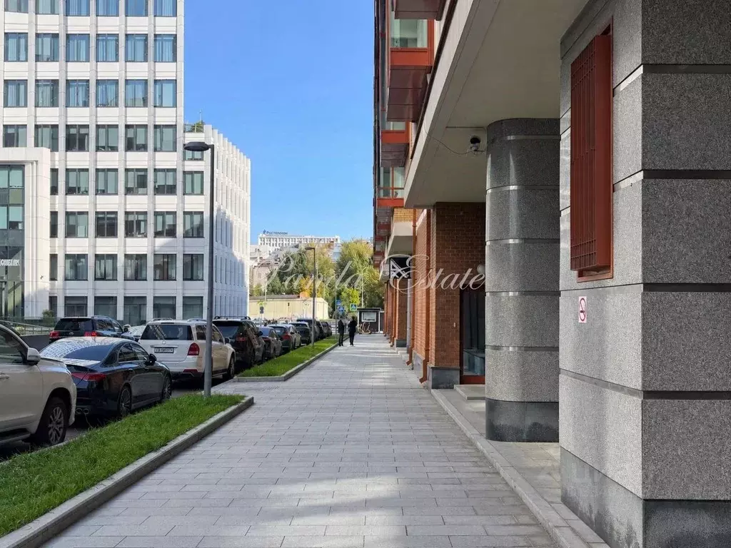 Торговая площадь в Москва Озерковская наб., 26 (120 м) - Фото 1