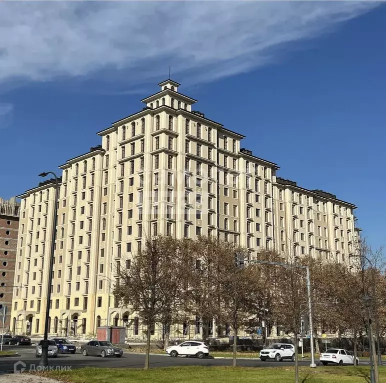 Продаётся 2-к квартира, 77 м - Фото 0