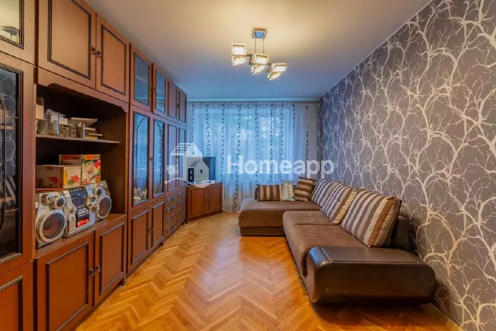 Продается 3-комнатная квартира - Фото 2