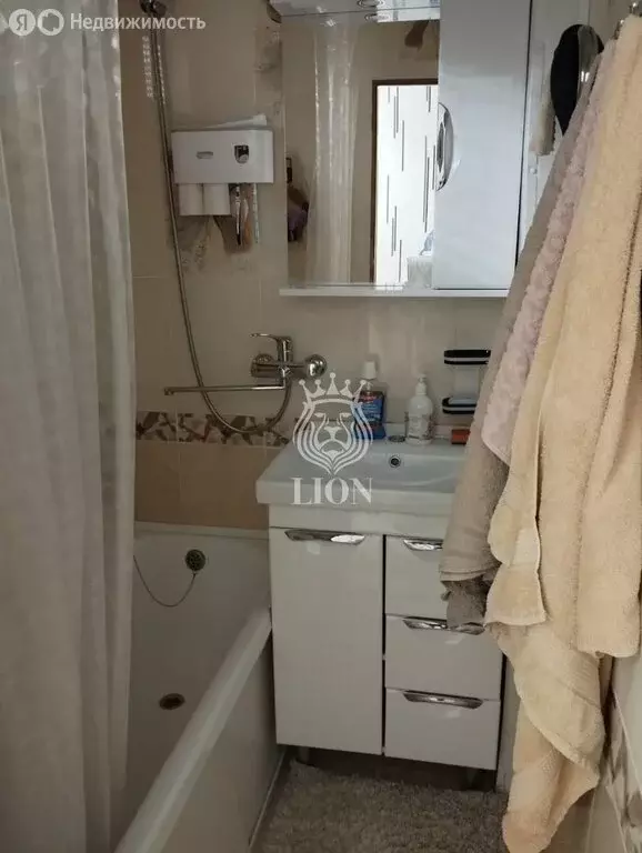 2-комнатная квартира: Алушта, Ялтинская улица, 4 (51 м) - Фото 2