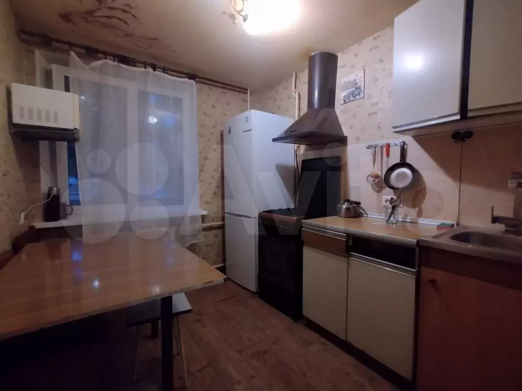 2-к. квартира, 50 м, 1/5 эт. - Фото 0