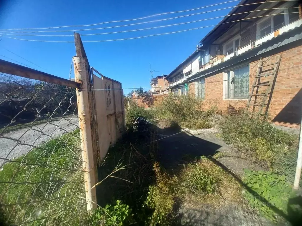 5-к кв. Северная Осетия, Заводской пгт ул. Шахтеров, 50 (100.0 м) - Фото 1