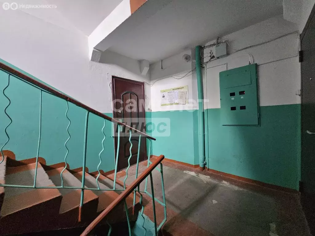 4-комнатная квартира: Кормиловка, улица Ленина, 113 (78.2 м) - Фото 1