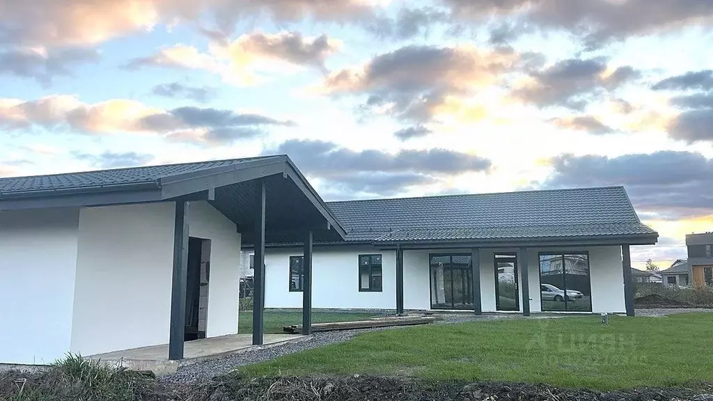 Дом в Ленинградская область, Ломоносовский район, Низинское с/пос, ... - Фото 1