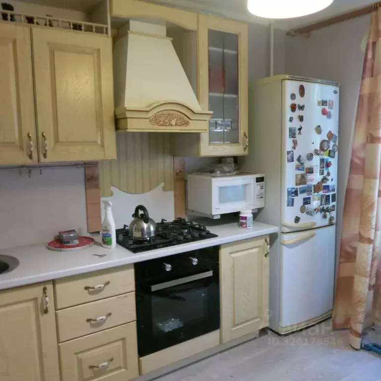 3-к кв. Омская область, Омск Транссибирская ул., 3 (69.0 м) - Фото 1