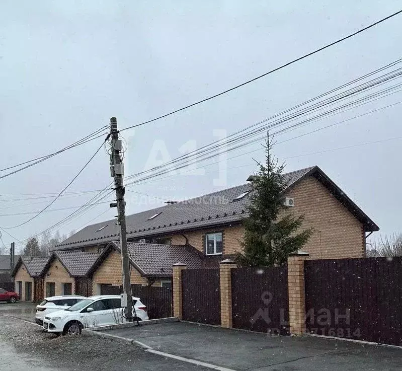 Таунхаус в Челябинская область, Челябинский городской округ, пос. ... - Фото 1