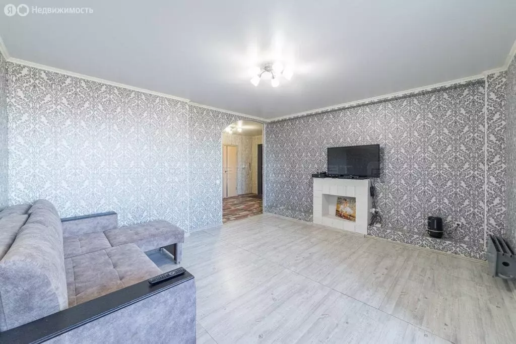 2-комнатная квартира: Казань, Широкая улица, 2 (75 м) - Фото 1