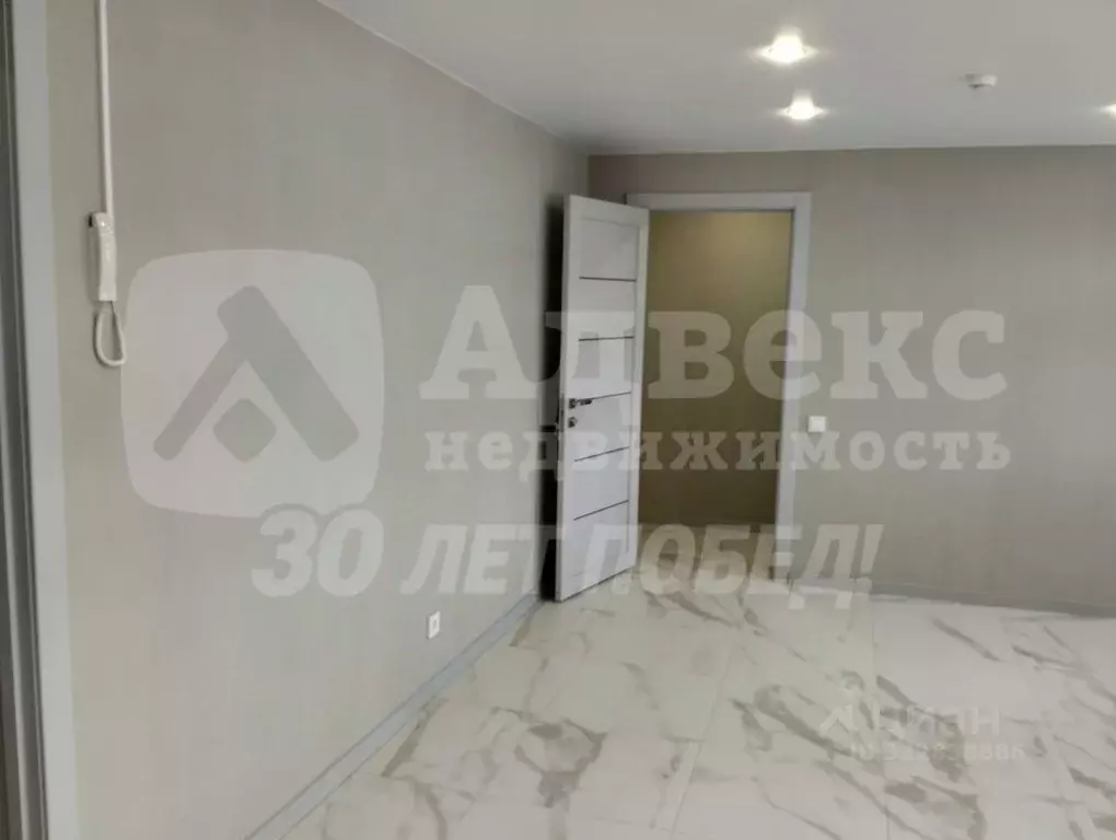 Офис в Тюменская область, Тюмень ул. Энергетиков, 167 (27 м) - Фото 1