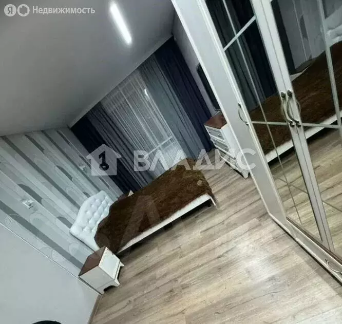 3-комнатная квартира: Тобольск, улица Радищева, 1 (79.3 м) - Фото 1