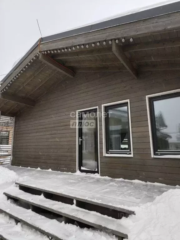 Дом в Московская область, Истра муниципальный округ, д. Карцево  (140 ... - Фото 1