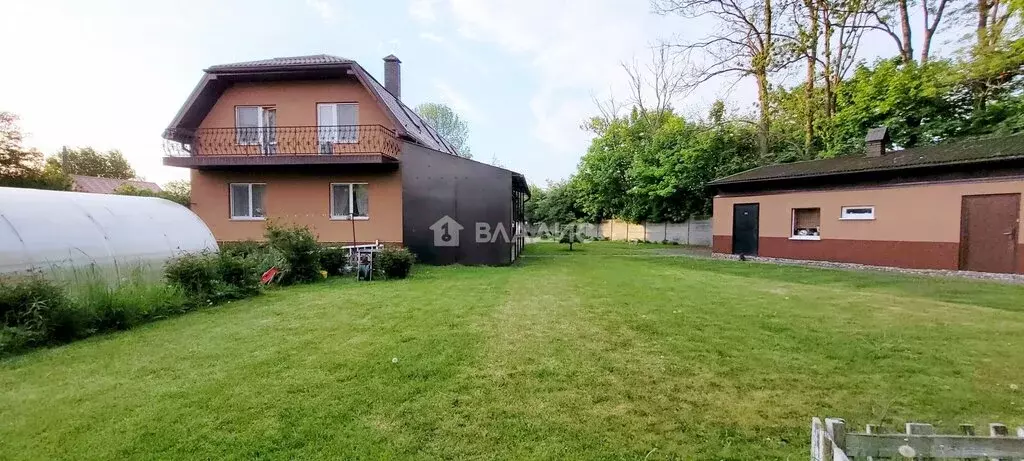 Дом в Калининград, улица Аллея Смелых, 157 (200 м) - Фото 1