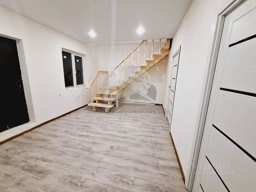 Коттедж в Новгородская область, Великий Новгород Кречевицы мкр, 200-й ... - Фото 2