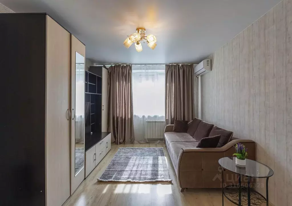 2-к кв. Приморский край, Владивосток ул. Кирова, 68 (44.0 м) - Фото 1