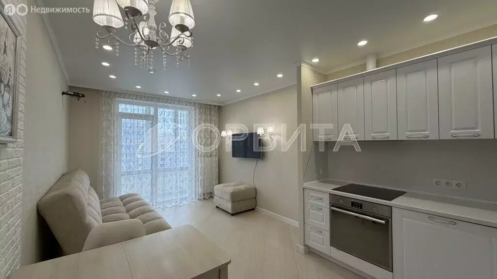 1-комнатная квартира: Тюмень, улица Андрея Бушуева, 2 (44.2 м) - Фото 1