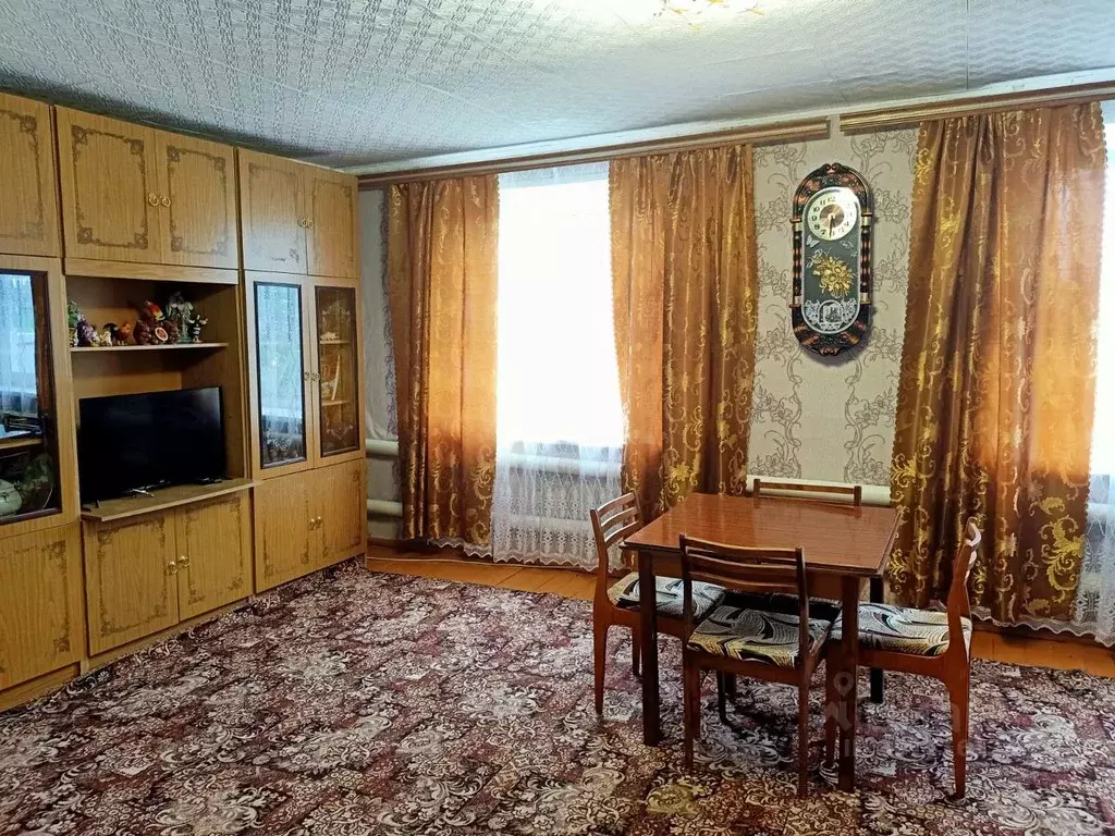 3-к кв. Башкортостан, Альшеевский район, с. Раевский ул. Александра ... - Фото 1