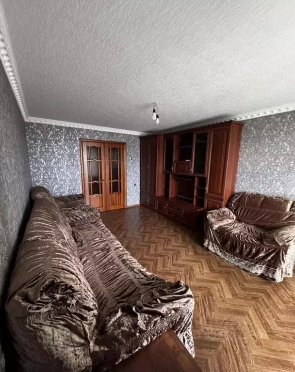 3-к кв. Северная Осетия, Владикавказ Владикавказская ул., 53 (100.0 м) - Фото 1