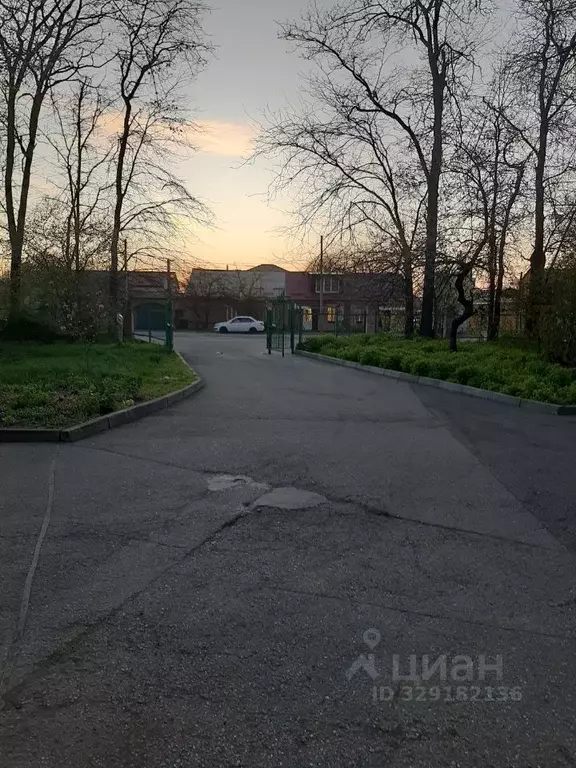 2-к кв. Северная Осетия, Владикавказ ул. Николаева, 44 (61.0 м) - Фото 1