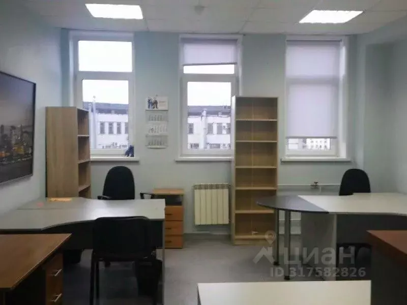 Офис в Санкт-Петербург пл. Конституции, 2 (43 м) - Фото 0