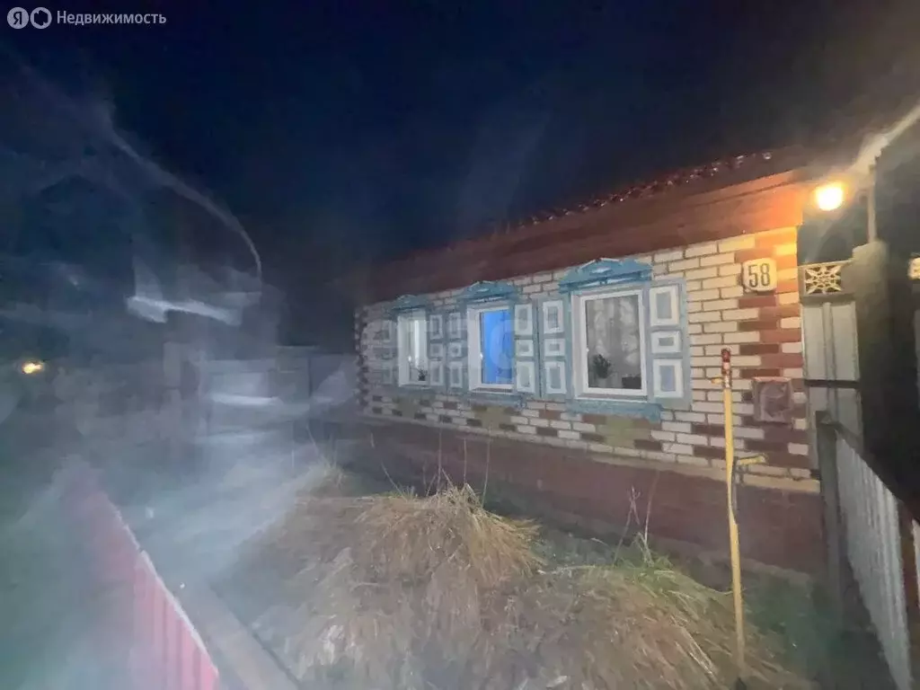 Дом в Челябинская область, Троицкий муниципальный округ, посёлок ... - Фото 2