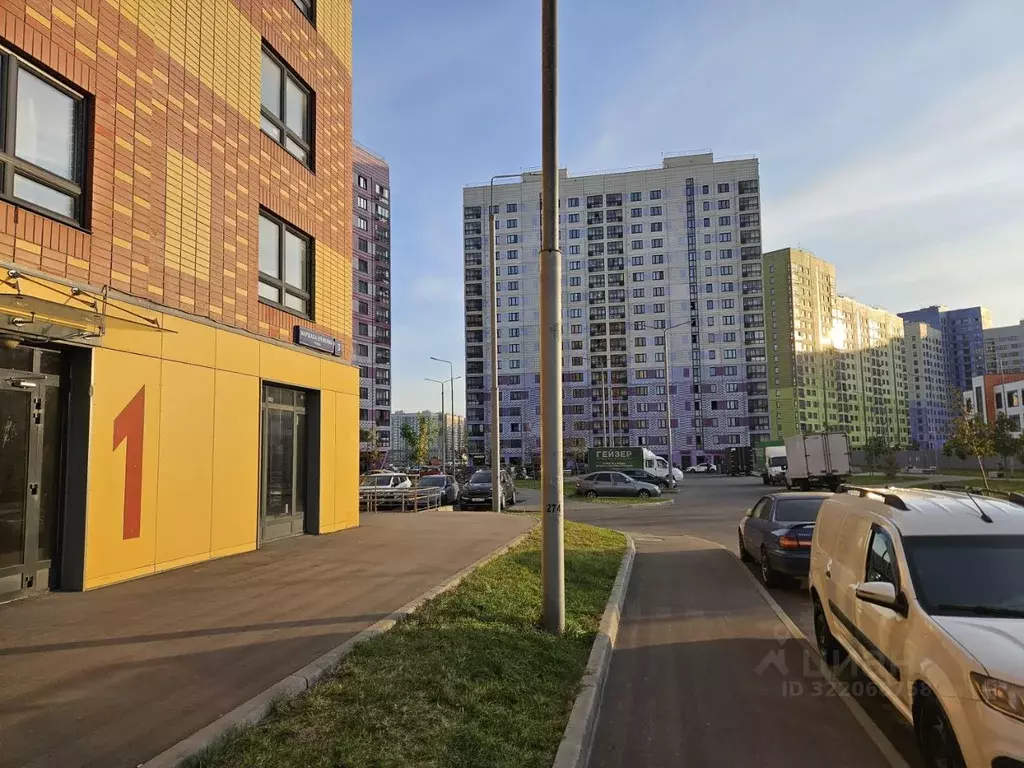 3-к кв. Москва ул. Маршала Еременко, 3к4 (74.0 м) - Фото 1