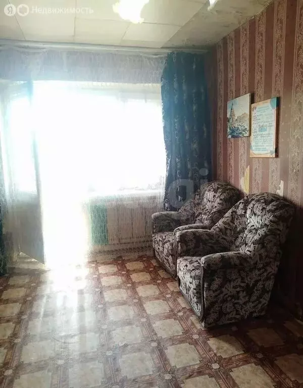 3-комнатная квартира: Рыбинск, улица Молодогвардейцев, 9 (54.9 м) - Фото 2