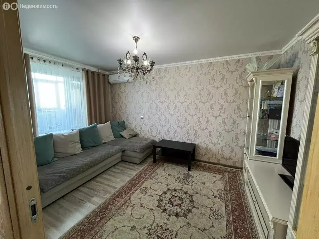 2-комнатная квартира: Новочеркасск, Баклановский проспект, 162 (43 м) - Фото 1
