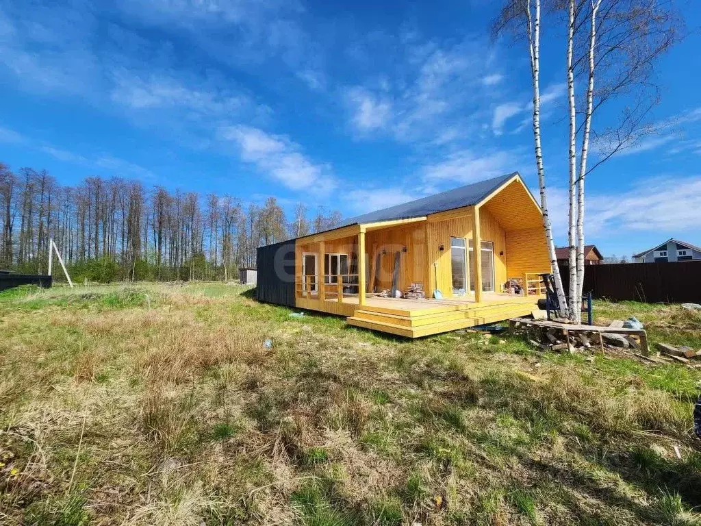 Дом в Ленинградская область, Кировский район, Синявинское городское ... - Фото 0
