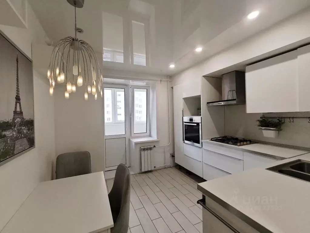 3-к кв. Пензенская область, Пенза ул. Тепличная, 37 (88.3 м) - Фото 1