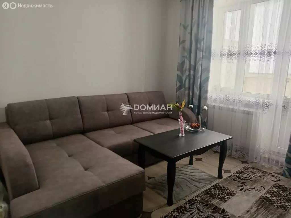 2-комнатная квартира: Новочеркасск, улица Фрунзе, 71Г (54 м) - Фото 0