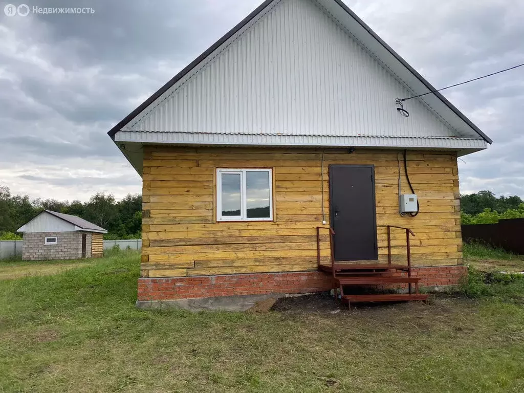 Дом в Кармаскалинский район, Подлубовский сельсовет, деревня Вязовка ... - Фото 1