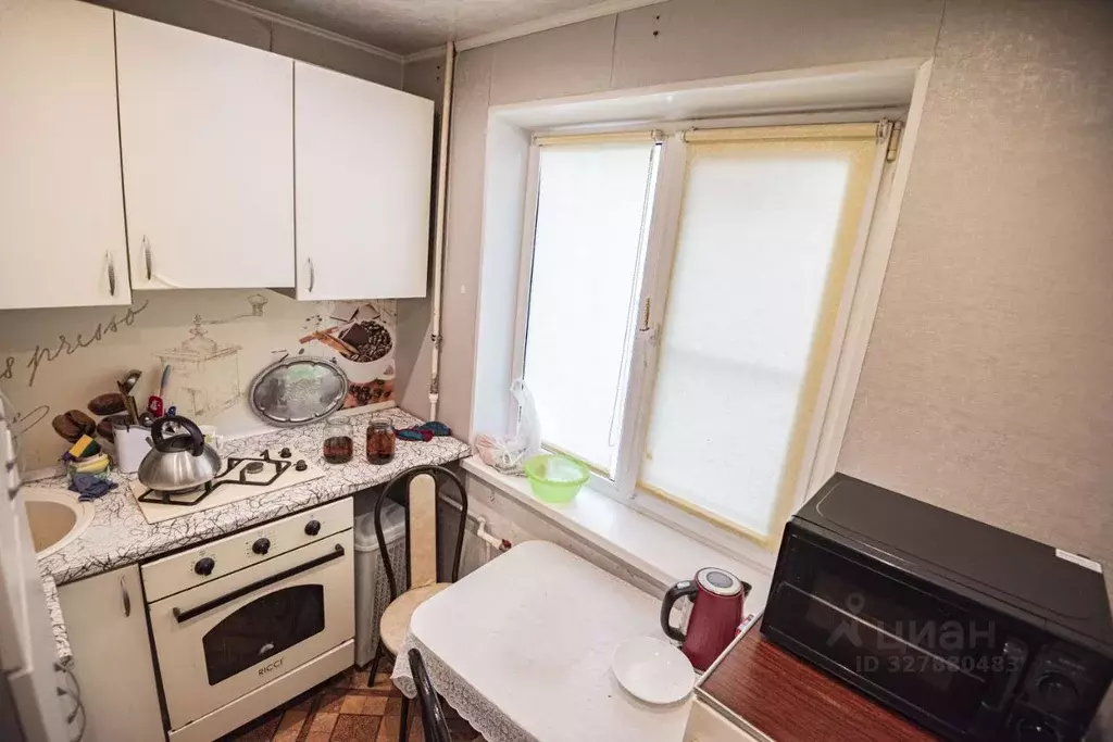 2-к кв. Ленинградская область, Гатчина ул. Чехова, 18 (48.0 м) - Фото 2