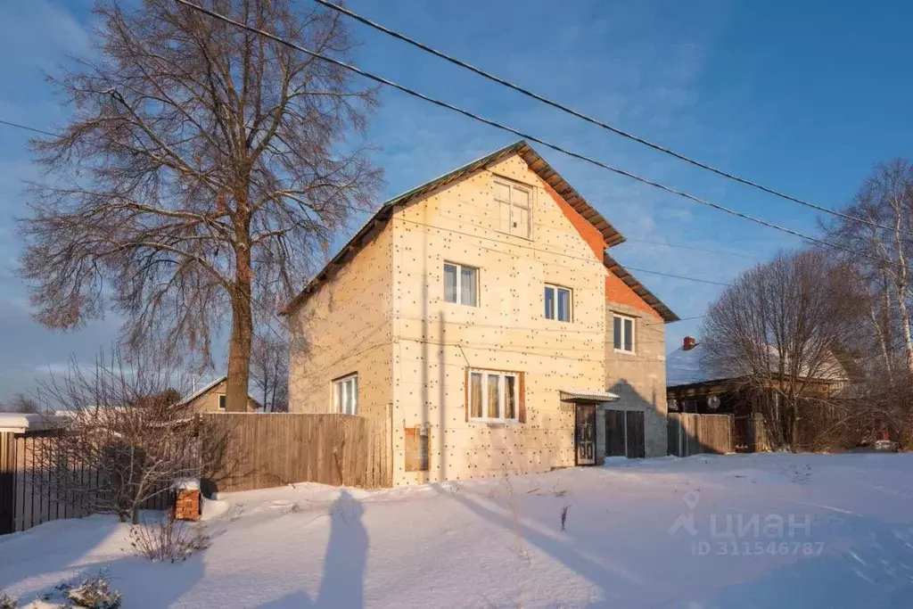 Коттедж в Пермский край, Пермь Комаровская ул. (270 м) - Фото 0