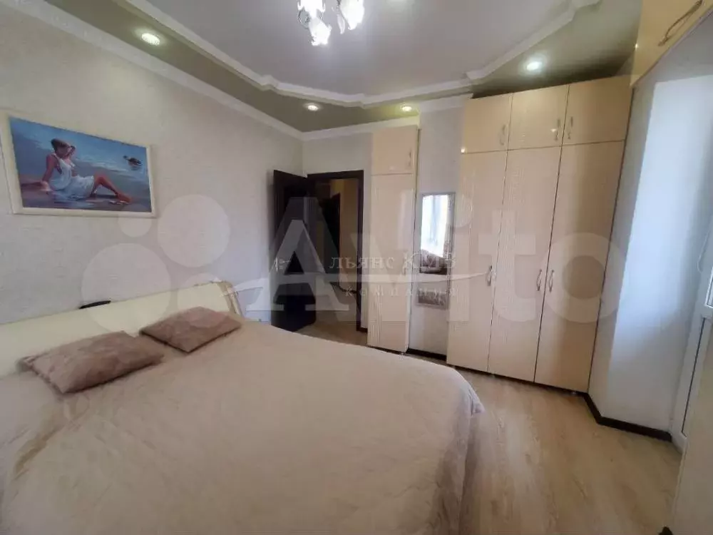 2-к. квартира, 62 м, 9/9 эт. - Фото 0