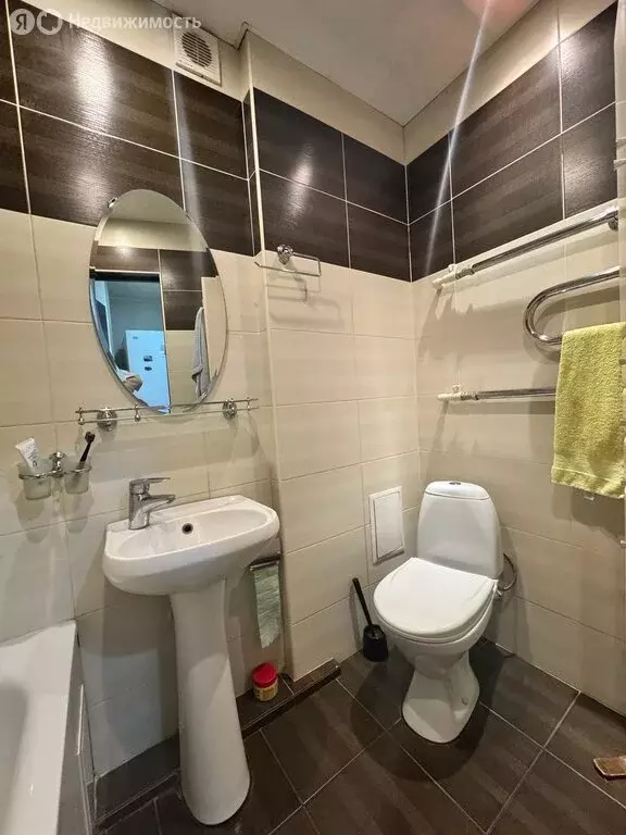 3-комнатная квартира: Анапа, улица Чехова, 1 (62 м) - Фото 0